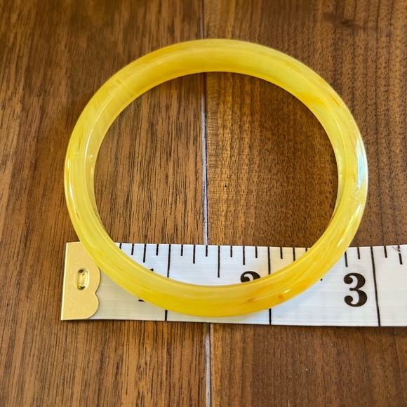 Vintage Lot of 2 Bakelite Bangle Bracelets - Picture 5 of 7